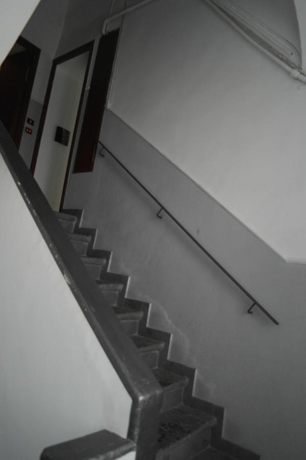 Bed and Breakfast A Due Passi Da Dante Neapel Exterior foto